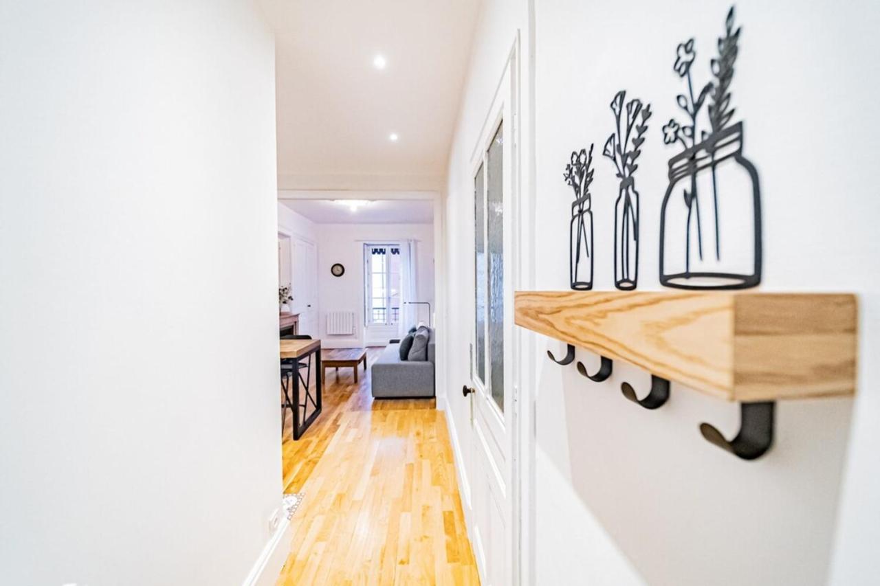 Aapartment With Character Parquet Flooring Fireplace - Charpennes วีเลอร์บาน ภายนอก รูปภาพ